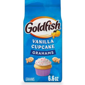 Goldfish Grahams Cinnamon Roll Baked Snack Crackers, 6.6 Oz Bag(Vanilla Cupcake)